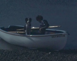 screenshot: George und Timmy im Boot